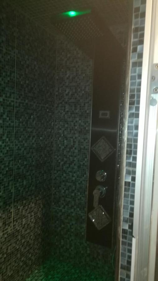 Studette Avec Spa & Jacuzzi Сет Екстер'єр фото